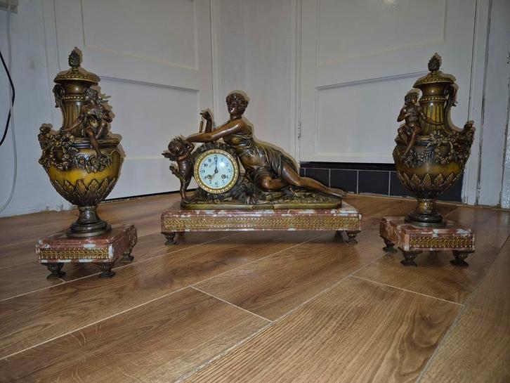 Antieke Franse pendule met vazen, Antiek en Kunst, Antiek | Klokken, Ophalen