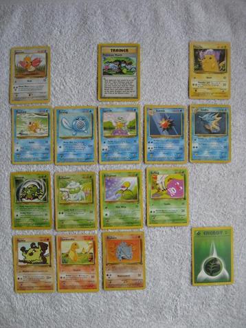 enkele eenvoudige gebruikte Pokémon kaarten beschikbaar voor biedingen