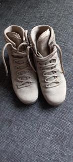 MEINDL BERG/WANDELSCHOENEN 2885-52 BEIGE SUÈDE MT 41(7)KAT A, Ophalen of Verzenden, Zo goed als nieuw, Schoenen