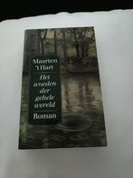 Het woeden der gehele wereld, Ophalen of Verzenden, Gelezen, Maarten 't Hart, Nederland