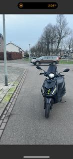 Piaggio Zip 2017 4T 2V, Fietsen en Brommers, Scooters | Piaggio, Ophalen, Maximaal 45 km/u, Zip, Zo goed als nieuw