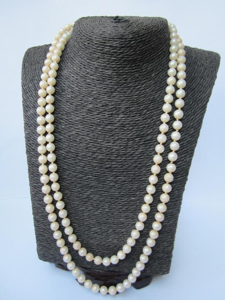 Mooie (nep) parelsnoer lange halsketting #6230, Sieraden, Tassen en Uiterlijk, Kettingen, Zo goed als nieuw, Overige materialen