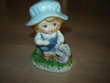 Beeldje KINDJE MET HOND !!!!!!! beschikbaar voor biedingen