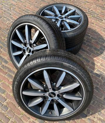 17” Mini F56 Propeller Spoke velgen + TPMS + Runflat banden beschikbaar voor biedingen