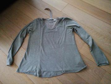 Cream shirt, maat L  beschikbaar voor biedingen