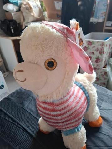 Grote lama knuffel. beschikbaar voor biedingen