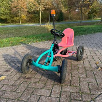 Berg skelter beschikbaar voor biedingen