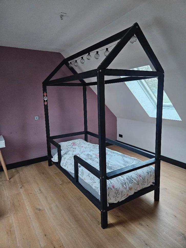 Super mooi kinderbed!, Kinderen en Baby's, Kinderkamer | Bedden, Gebruikt, 160 tot 180 cm, 70 tot 85 cm, Lattenbodem, Matras, Ophalen