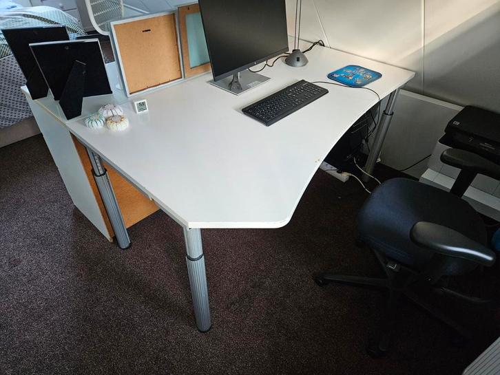 In Hoogte Verstelbaar Bureau - Stabureau, Huis en Inrichting, Bureaus, Gebruikt, Bureau, In hoogte verstelbaar, Ophalen