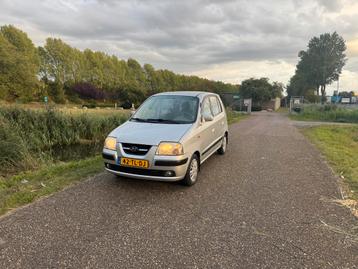 Hyundai Atos 1.1 AUT 2006 Grijs apk radio/cd automaat airco beschikbaar voor biedingen