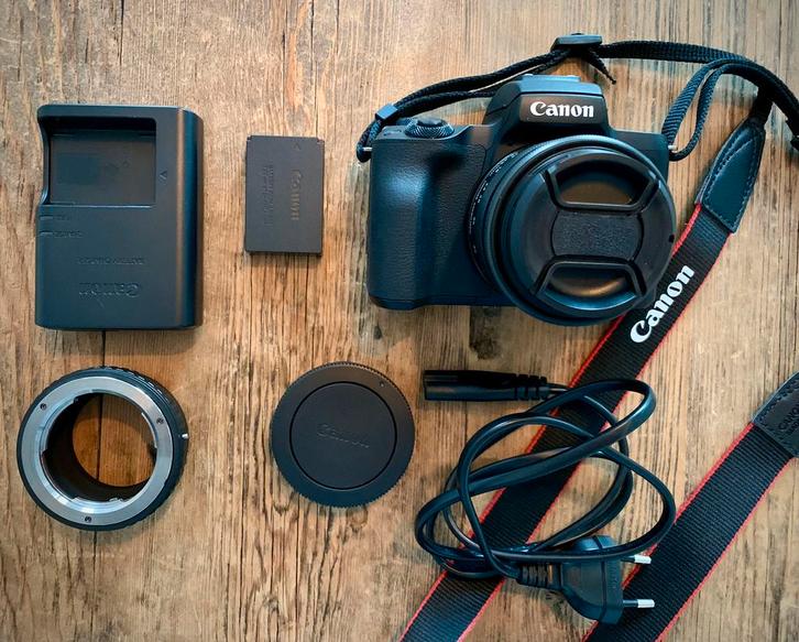 Te koop: Canon EOS M50  + 15-45mm lens + lens adapter, Audio, Tv en Foto, Fotocamera's Digitaal, Gebruikt, Canon, 8 keer of meer