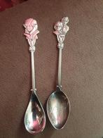2 verzilverde theelepels. Charles & Diana en Diana alleen, Ophalen of Verzenden, Zo goed als nieuw, Buitenland, Speld(je) of Lepel(tje)
