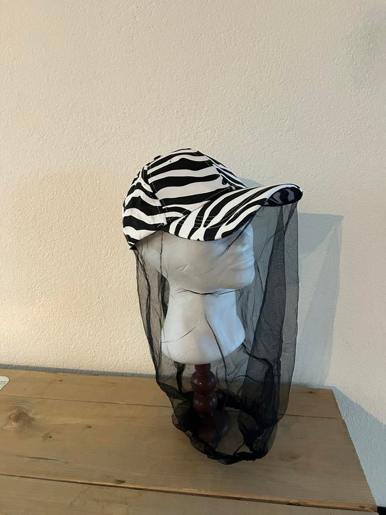 Pet met netje - wandelen, vissen, trimsalon, Ophalen of Verzenden, Zo goed als nieuw, One size fits all, Pet