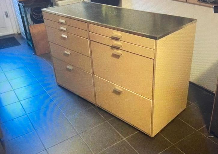 Professionele werkbank met lades en inzetbakken, Doe-het-zelf en Verbouw, Werkbanken, Gebruikt, 120 tot 170 cm, Ophalen