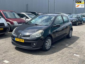 Renault Clio 1.6-16V Dynamique APK 27-03-2026 Airco beschikbaar voor biedingen