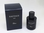Miniatuur Sauvage Christian Dior 7,5 ml elixir, Verzamelen, Parfumverzamelingen, Miniatuur, Zo goed als nieuw, Gevuld, Verzenden