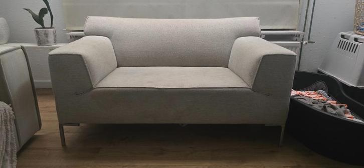 Design on Stock - Bloq Loveseat, Huis en Inrichting, Banken | Bankstellen, Gebruikt, Rechte bank, Overige maten, Minder dan 150 cm