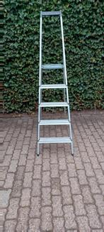 huishoudtrap 5 treden 16, Doe-het-zelf en Verbouw, Ladders en Trappen, Ophalen, Gebruikt, Trap, Opvouwbaar of Inschuifbaar