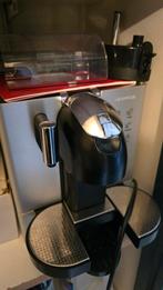 Nespresso lattissima, Witgoed en Apparatuur, Koffiezetapparaten, Ophalen of Verzenden, Zo goed als nieuw