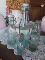 Brocante glazen flessen beugelfles fles  porseleinen dop, Antiek en Kunst, Ophalen of Verzenden