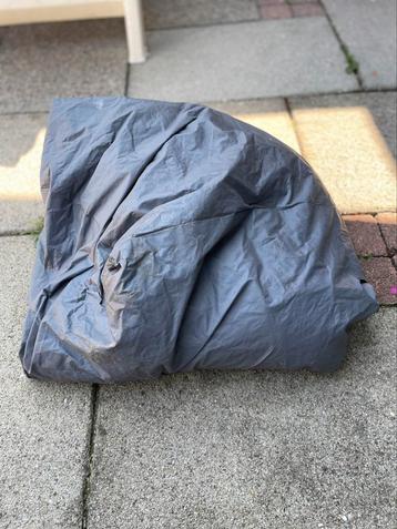 Loungesethoes  beschikbaar voor biedingen