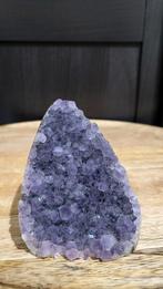 Amethist op standvlak