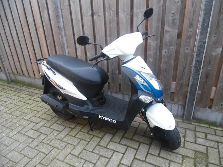 Kymco Agility 50 Wit 7-2020 45km/brom, Fietsen en Brommers, Brommers | Overige merken, Gebruikt, Maximaal 45 km/u, Ophalen of Verzenden