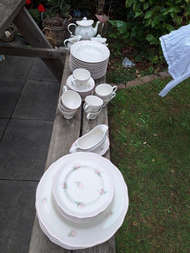 Servies Cambridge English rose engelse roos blokker, Huis en Inrichting, Keuken | Servies, Nieuw, Overige stijlen, Porselein, Ophalen