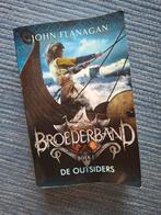 Broederband Boek 1 - De outsiders, Ophalen of Verzenden, Gelezen, Nederland