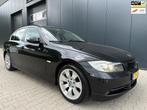 BMW 3-serie 330i EXECUTIVE LEDER LMV NAVI, Achterwielaandrijving, Gebruikt, Zwart, 259 pk