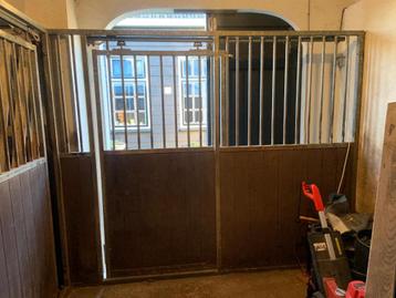 Te koop; paardenbox stalwanden paarden box boxwanden paarden beschikbaar voor biedingen