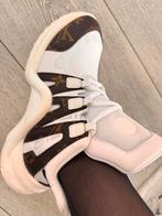 LV 1.1 Schoenen - Zeer Goede Staat, Ophalen of Verzenden, Zo goed als nieuw