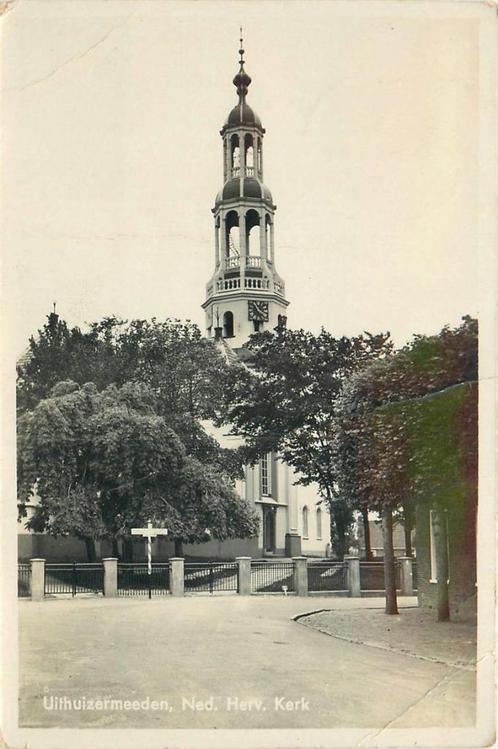 (701-192-031) Uithuizermeeden Ned Herv Kerk, Verzamelen, Ansichtkaarten | Nederland, Groningen, Verzenden