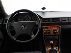 Mercedes-Benz 200-500 (W124) Combi 200 TE, Auto's, 1998 cc, 118 pk, 4 cilinders, Zwart