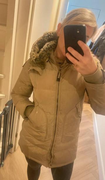 Parajumpers jas medium young  beschikbaar voor biedingen