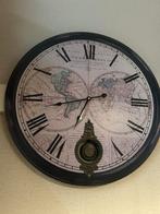 Vintage Wandklok met Wereldkaart Design, Ophalen of Verzenden