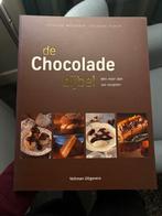De Chocolade Bijbel - Meer dan 200 recepten, Ophalen of Verzenden, Zo goed als nieuw, Europa, Taart, Gebak en Desserts