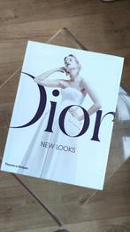 Dior New Looks coffeetable book mode boek wit groot, Boeken, Ophalen of Verzenden, Zo goed als nieuw
