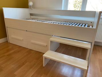 Coming Kids bedbank met lades en trapje beschikbaar voor biedingen