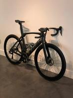 Trek madone slr 7 gen 6 2023, Fietsen en Brommers, Carbon, Zo goed als nieuw, Meer dan 20 versnellingen, 53 tot 57 cm