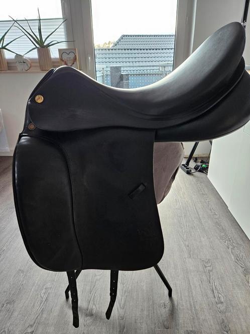 Prestige Dressursattel 18/29, Dieren en Toebehoren, Paarden en Pony's | Zadels, Zo goed als nieuw, Ophalen of Verzenden