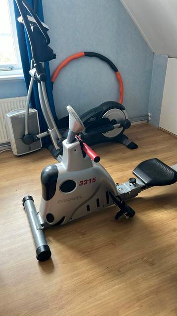 Te koop aangeboden roeimachine beschikbaar voor biedingen