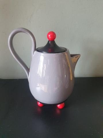 Vintage Memphis theepot by Pietro D'Amato - italy design beschikbaar voor biedingen