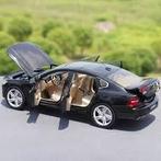 Volvo S90 2015 T5H wit of zwart 1:18 nieuw, Ophalen of Verzenden, Zo goed als nieuw, Overige merken