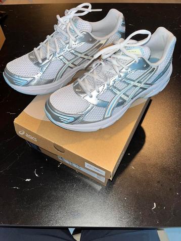 Asics sneaker white ivory blue 41.5 nieuw DS beschikbaar voor biedingen
