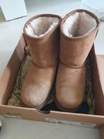 Uggs maat 35, Kinderen en Baby's, Gebruikt, Ophalen of Verzenden