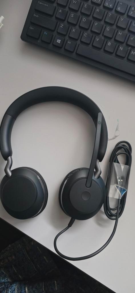 Jabra Evolve2 40se stereo USB headset, Computers en Software, Headsets, Nieuw, Ophalen of Verzenden