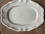 Serveerschaal van Villeroy&Boch (serie Manoir), Ophalen of Verzenden, Effen, Porselein, Schaal of Schalen