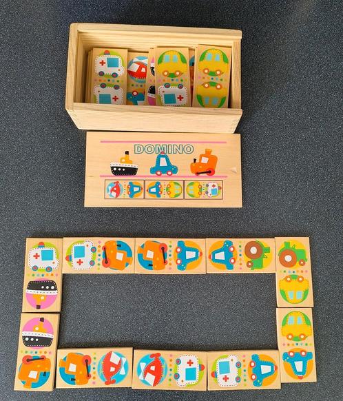 Houten Dominospel met Voertuigen in Box, Kinderen en Baby's, Speelgoed | Houten speelgoed, Zo goed als nieuw, Overige typen, Ophalen