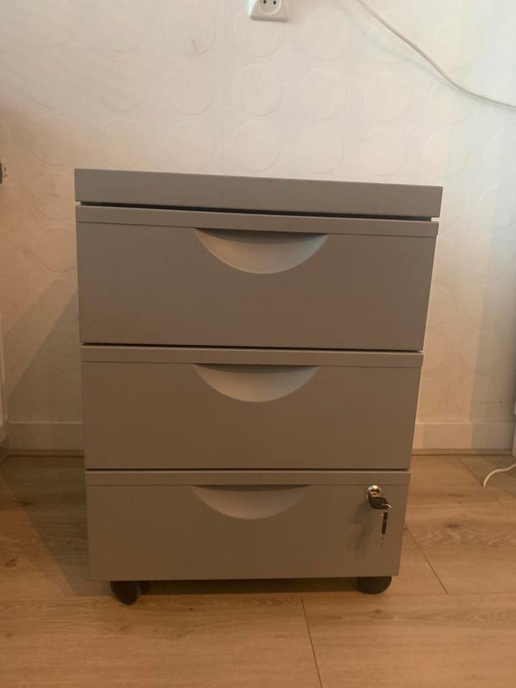 IKEA Erik ladeblok met 3 lades grijs staal, Huis en Inrichting, Kasten | Ladekasten, Zo goed als nieuw, Minder dan 100 cm, Minder dan 50 cm